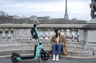 is a lightweight e-bike better for city commuting