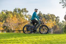 Which E-Bike Has the Longest Range for City Commuting?