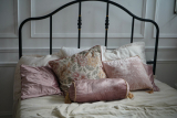 Which Wayfair Queen Bed Frame Is Worth Buying?